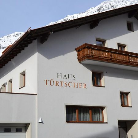 Fruehstueckspension Tuertscher Galtür Екстериор снимка
