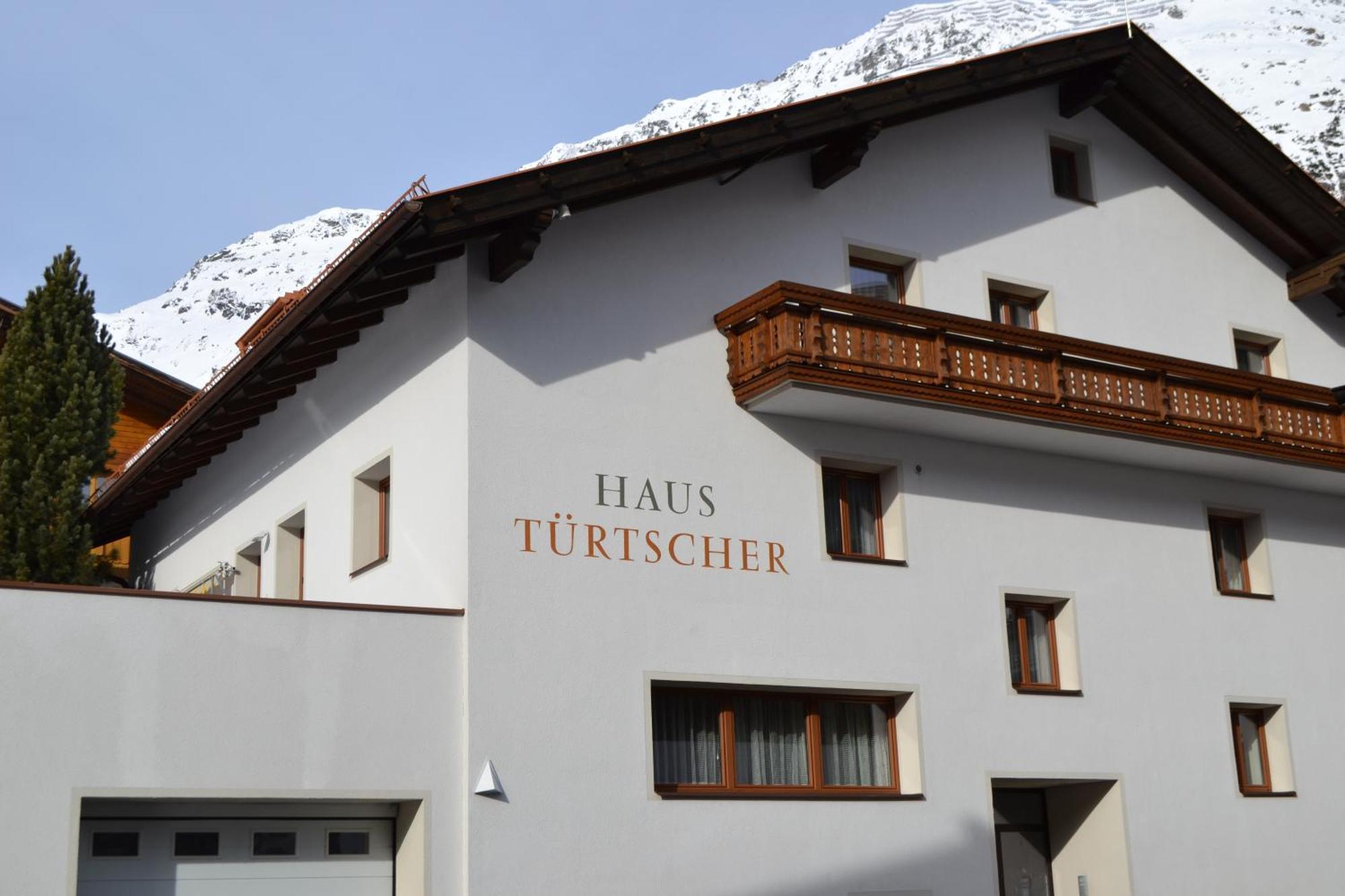 Fruehstueckspension Tuertscher Galtür Екстериор снимка